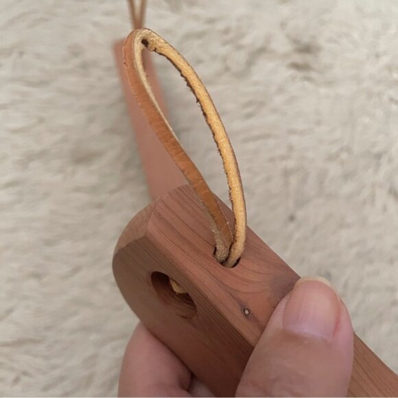 Vintage Rochester Cedar Shoe Trees / Keepers - Large, made in the USA 🇺🇸 - Picture 2 of 5